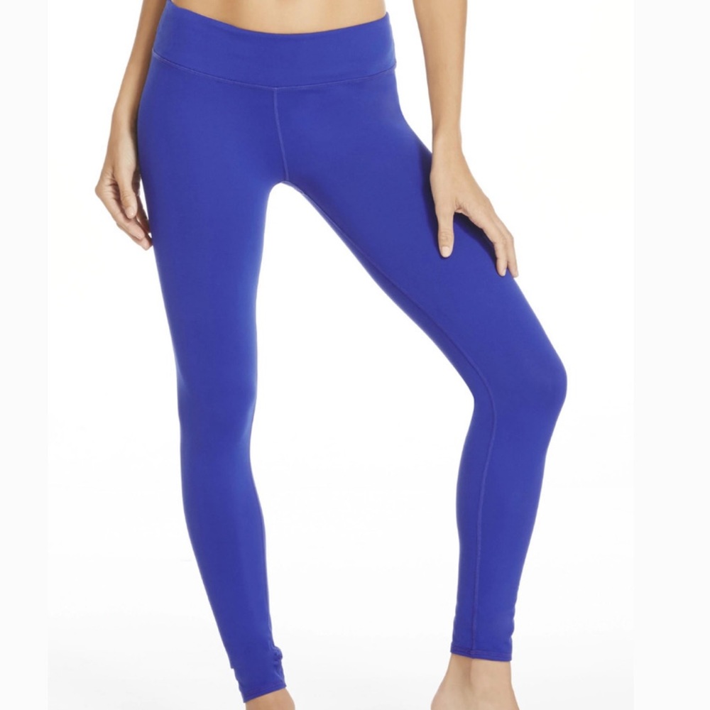 Fabletics Blue Legging. Size M